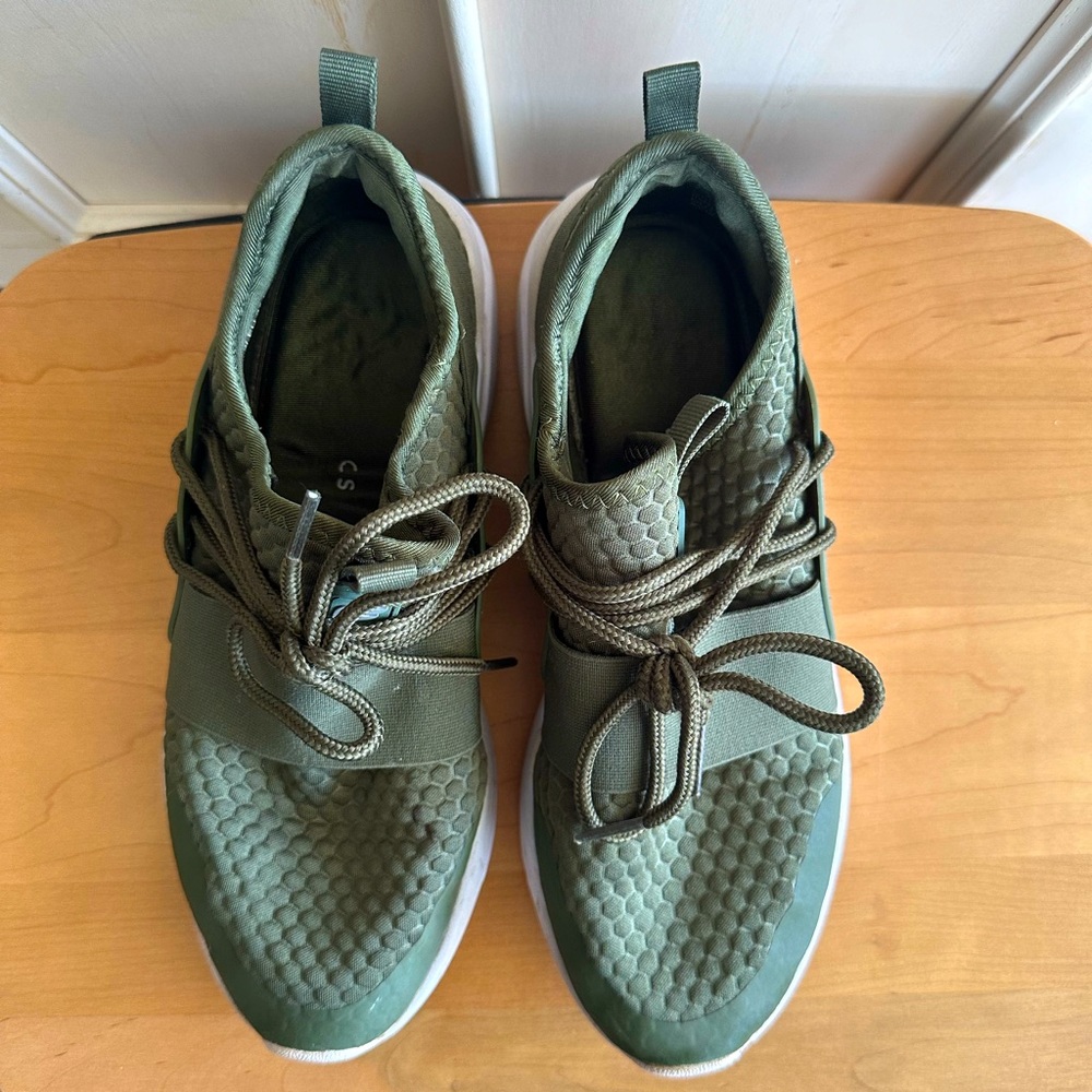 Fabletics Sneakers - image 3